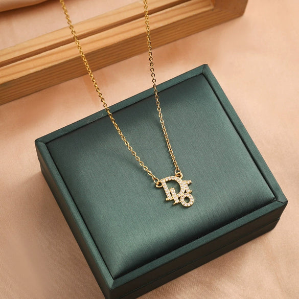 Fashionable Luxury Necklace With Micropaved Zircon And Real Gold Pendant Copper Electroplating Titanium Steel Geometric Pattern For Women