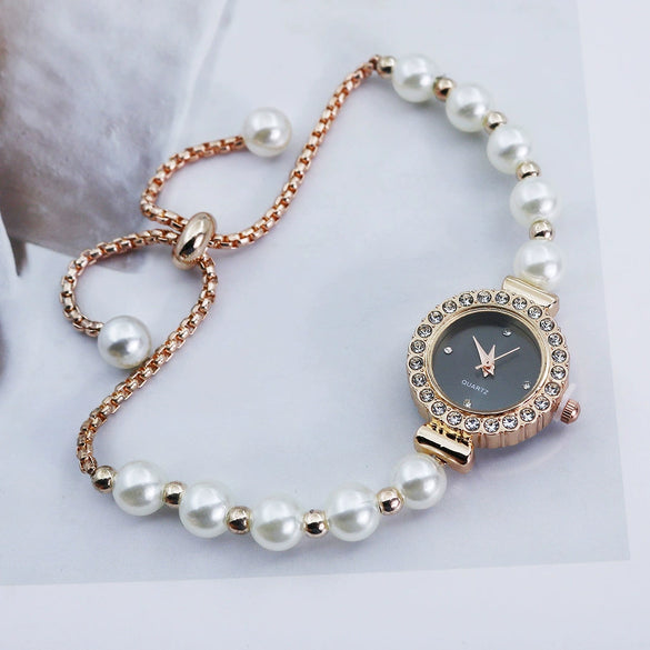 Fashionable Pearl Alloy Round Dial Female Student Watch