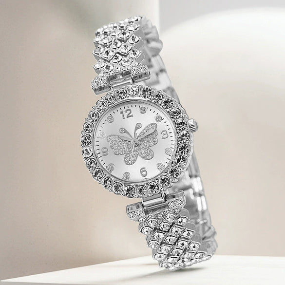Fashionable Roman Pattern Diamondencrusted Women's Quartz Watches With Alloy Case And Strap Round Dial