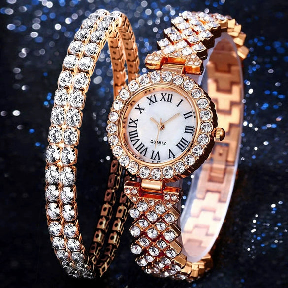 Fashionable Roman Pattern Diamondencrusted Women's Quartz Watches With Alloy Case And Strap Round Dial