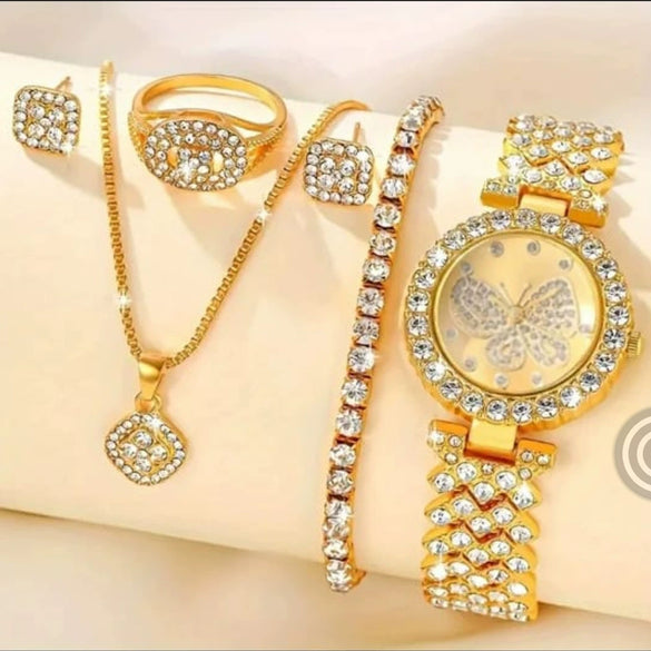 Fashionable Roman Pattern Diamondencrusted Women's Quartz Watches With Alloy Case And Strap Round Dial