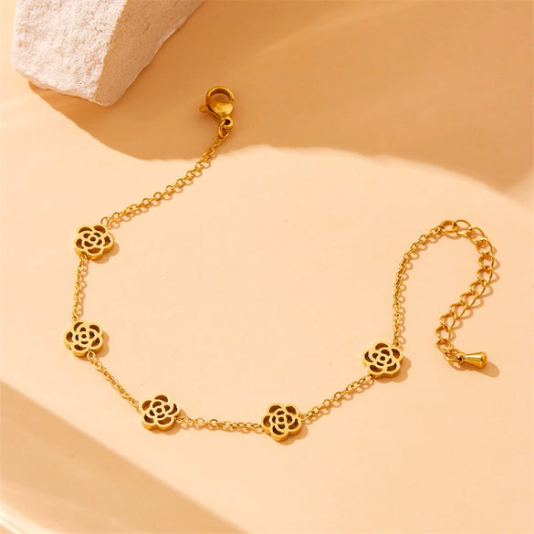 Fashionable Simple Hollow Camellia Stainless Steel Ladies Bracelet With Electroplating Treatment And Niche Design