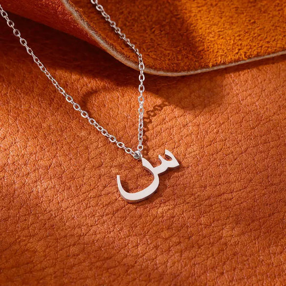Fashionable Stainless Steel Gold Plated Arabic Letter Geometric Minimalist Pendant Clavicle Chain Necklace