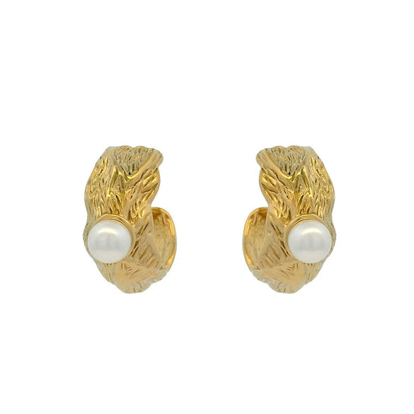 Fashionable Stainless Steel Pleated Cshaped Asymmetrical Earrings Inlaid With Imitation Pearls Electroplated For Women