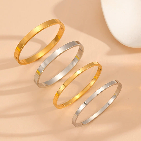Fashionable Titanium Steel Bracelet With Smooth Niche Design And Polish Finish