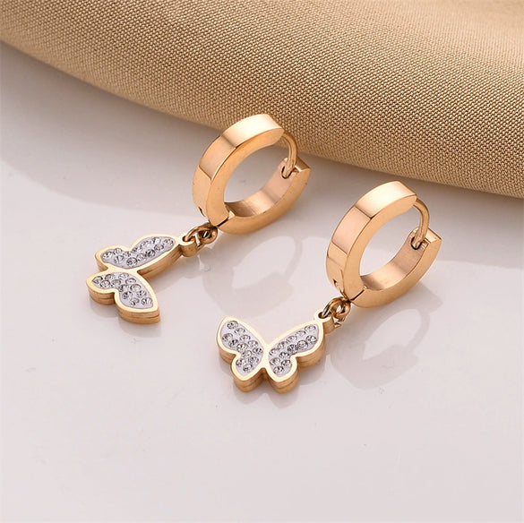 Fashionable Titanium Steel 18K Rose Gold Butterfly Ear Buckle Earrings For Women With Diamond Inlaid And Electroplated Geometric Design