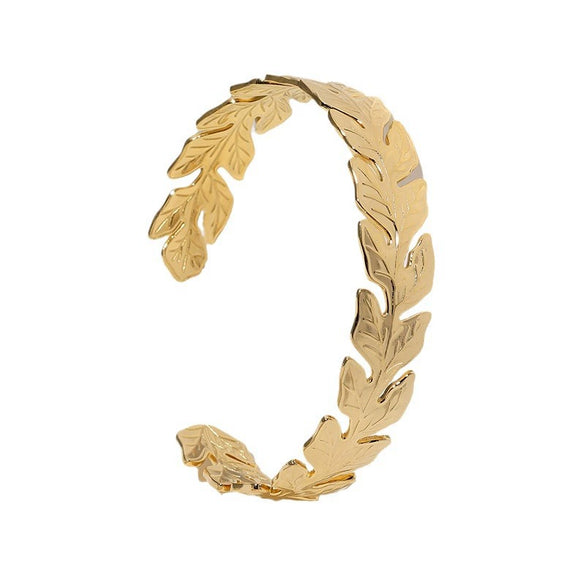 Fashionable Titanium Steel Open Adjustable Fresh Leaf Bracelet With Electroplating Treatment
