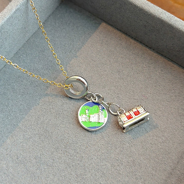 Fashionable Women's Multicolor Drip Glaze Geometric Small Train Titanium Steel Necklace With Electroplating Design And O Word Chain