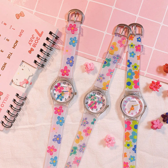 Female Cartoon Style Flower Heart Design Alloy Case And Silicone Strap Round Dial Watch