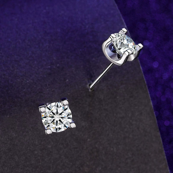 Female Earrings White Copper Electroplating Fourleaf Clover Heart Shape High Imitation Moissanite