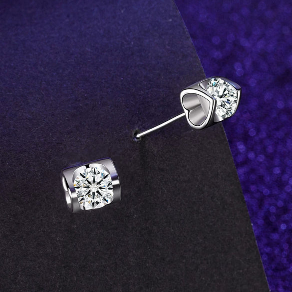 Female Earrings White Copper Electroplating Fourleaf Clover Heart Shape High Imitation Moissanite