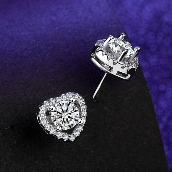 Female Earrings White Copper Electroplating Fourleaf Clover Heart Shape High Imitation Moissanite