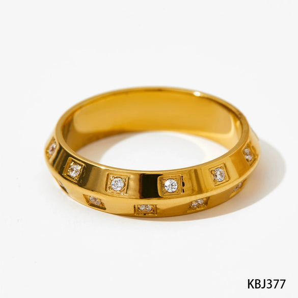 Female Hip Hop Fashion Diamond Ring In Geometric Design Stainless Steel With Electroplating Treatment