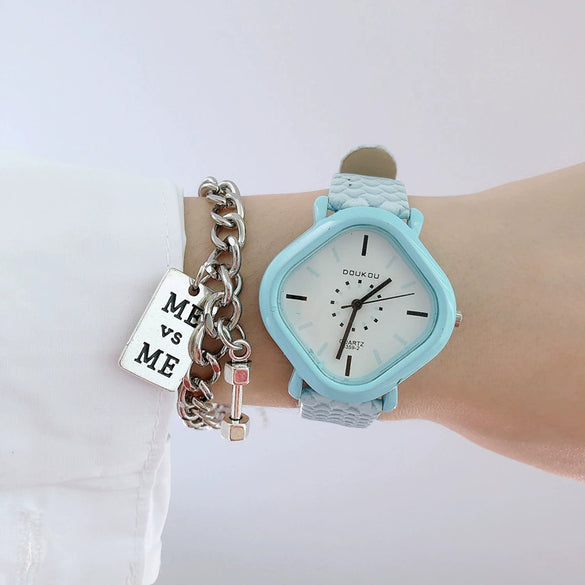 Female Leisure Alloy Case Ordinary Glass Mirror Quartz Watch