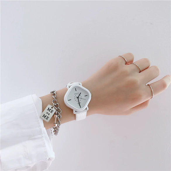 Female Leisure Alloy Case Ordinary Glass Mirror Quartz Watch