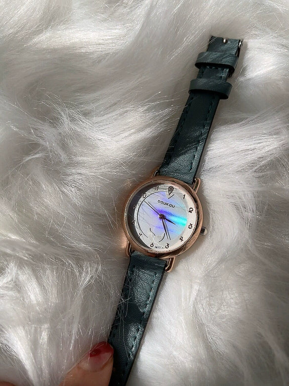 Female Leisure Quartz Watch With Colorful Fritillary Dial And Alloy Case