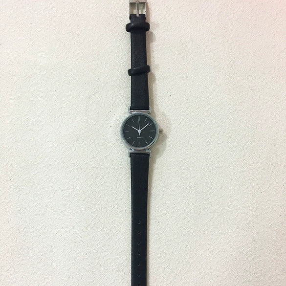 Female Retro Casual Quartz Watch With Alloy Case Genuine Leather Strap And Round Dial