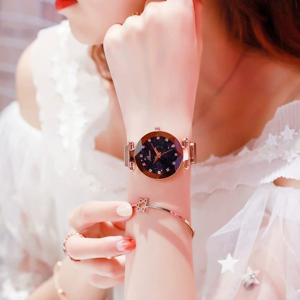Female Student Alloy Mesh Magnet Watch With Star Pattern And Pointer Display