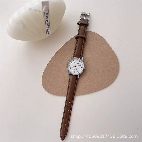 Female Student Quartz Watch Alloy Case Ordinary Glass Mirror Leisure Style Round Shape