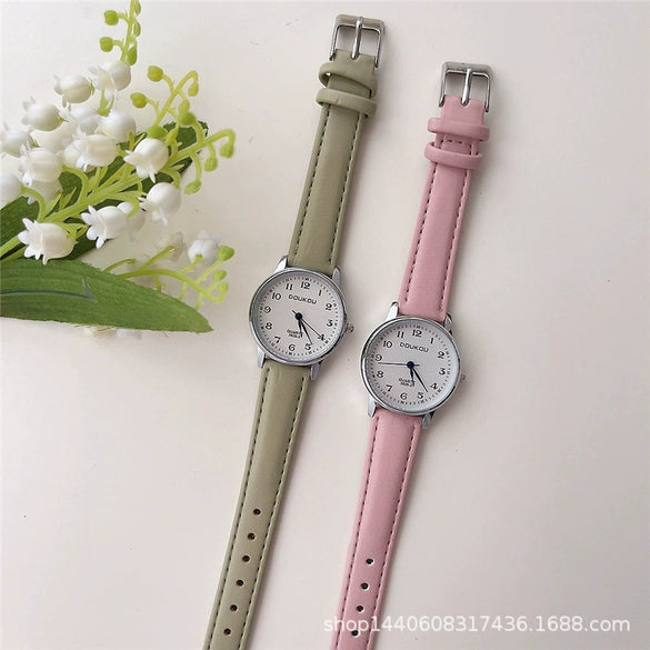 Female Student Quartz Watch Alloy Case Ordinary Glass Mirror Leisure Style Round Shape