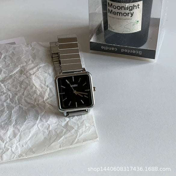 Female Watch Alloy Metal Steel Wire Belt Square Simple Cold Wind Green Leisure Design