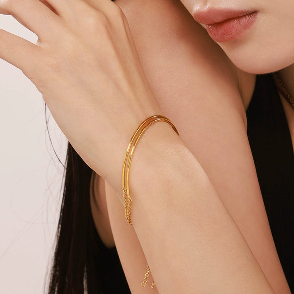 Fine Coil Bracelet And Hand Ring In Niche Fashion Ins Style Titanium Steel Geometric Pattern Pvd Electroplated Real Gold Jewelry For Women