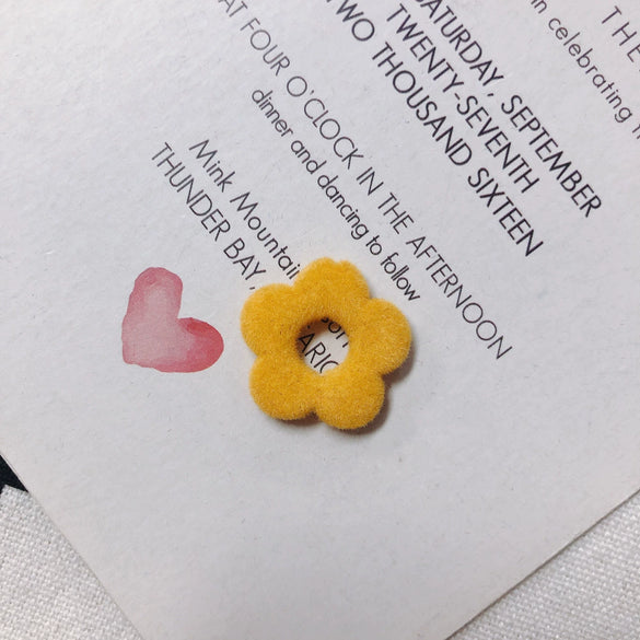 Flocked Velvet Fivepetal Flower Throughhole Beads Jewelry Earrings Nail Accessories Material Retro Style