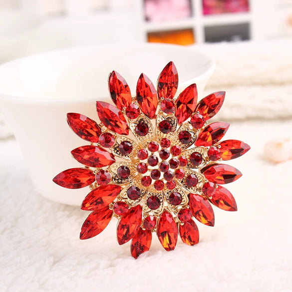 Flower Encrusted Alloy And Acrylic Brooch Electroplated Women's And Unisex Clothing Accessory