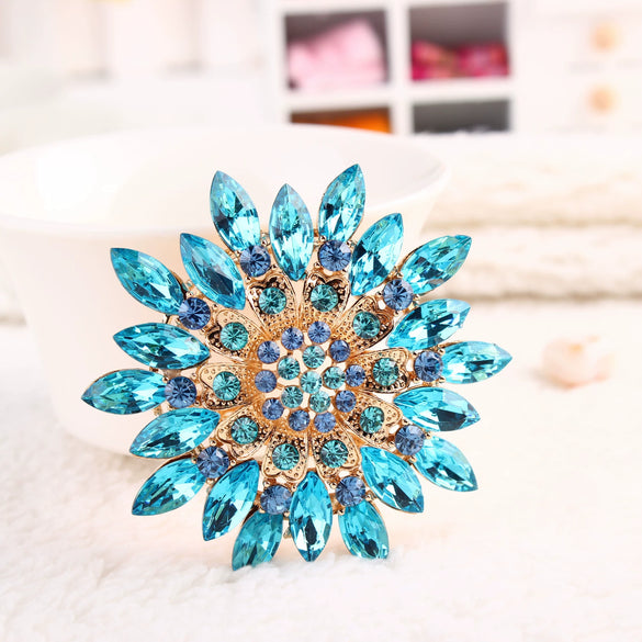 Flower Encrusted Alloy And Acrylic Brooch Electroplated Women's And Unisex Clothing Accessory