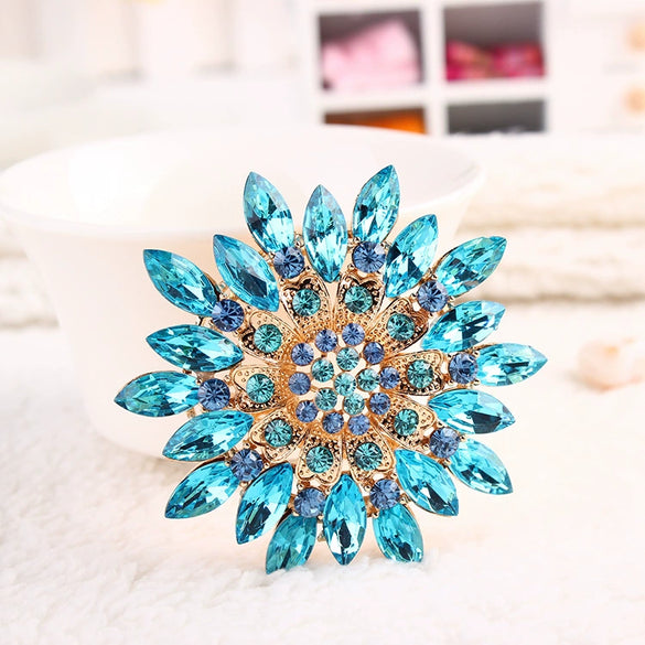 Flower Encrusted Alloy And Acrylic Brooch Electroplated Women's And Unisex Clothing Accessory