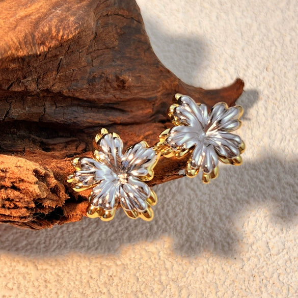 Flowershaped Titanium Steel Earrings Gold And Silver Twocolor Electroplated Stainless Steel Jewelry Couple Style