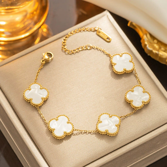 Fourleaf Clover Titanium Steel Necklace Bracelet Earrings Threepiece Set Light Luxury Style O Word Chain Electroplated In Vacuum Furnace