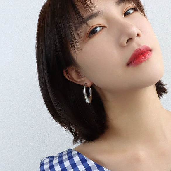 French Style Geometric Oval U Shaped Titanium Steel Earrings With Electroplating