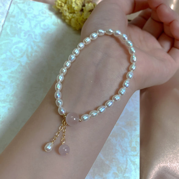 Freshwater Pearl Bracelet With Elastic Cord Irregular Shape Minimalist Design