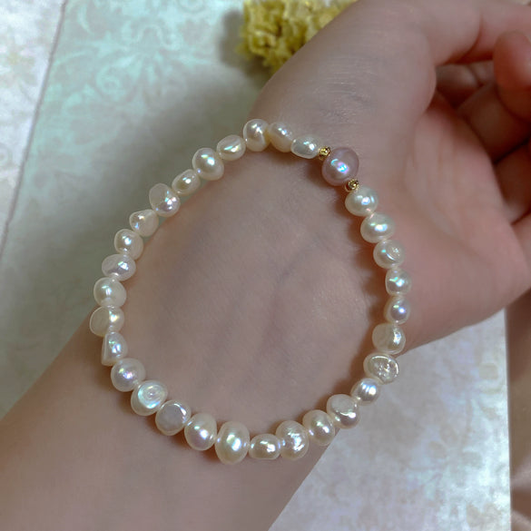 Freshwater Pearl Bracelet With Elastic Cord Irregular Shape Minimalist Design