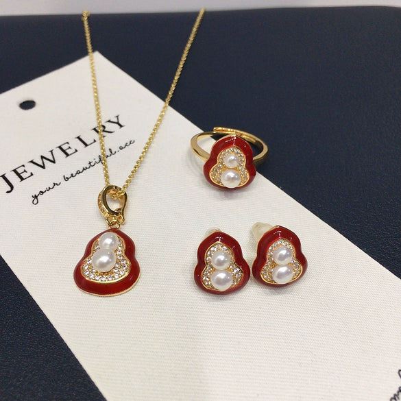 Freshwater Pearl Jewelry Set With Gourd Pendant