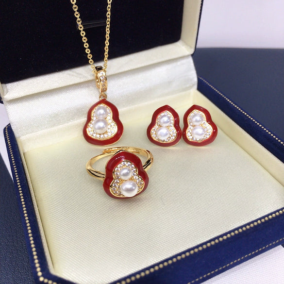 Freshwater Pearl Jewelry Set With Gourd Pendant