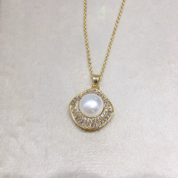 Freshwater Pearl Jewelry Set With Square Zircon Micro Set