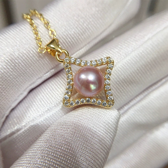 Freshwater Pearl Necklace With Four Leaf Clover And Square Pendant Copper Accessories