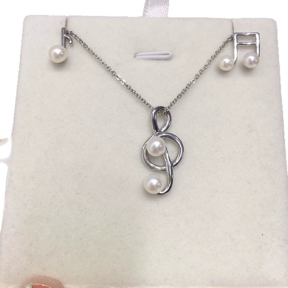 Freshwater Pearl Pendant Earrings