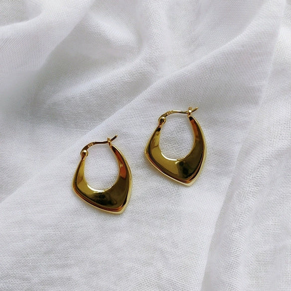 Geometric Electroplated Copper Irregular Earrings Trendy Personalized Light Luxury Ear Buckle Stud Jewelry For Women