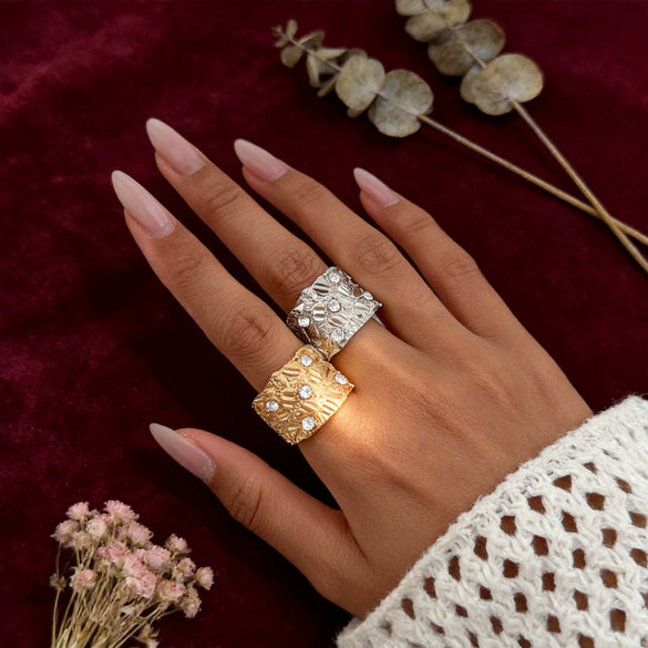 Geometric Heart And Diamond Pattern Zinc Alloy Rings With Polished Finish Fashion Jewelry Accessories For Women