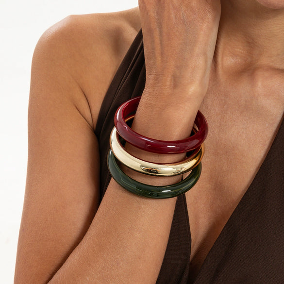Geometric Ombre Resin Bracelet Set For Women Glossy Circular Stackable Jewelry With Polished Finish