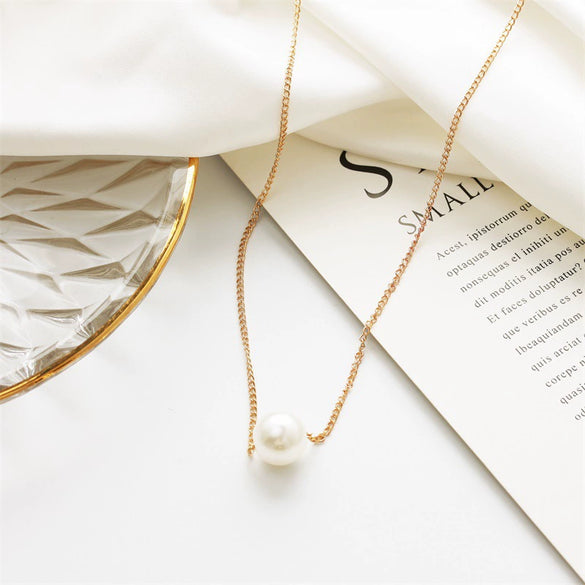 Geometric Pearl Ball Short Necklace With Water Wave Chain Alloy Pendant And Pearl Set Detail Wholesale Fashion Accessory