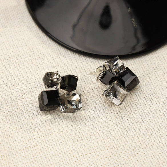 Geometric Square Three Dimensional Fantasy Zircon Earrings In Glass And Glazed Material With Rhombus And Geometric Patterns For Women