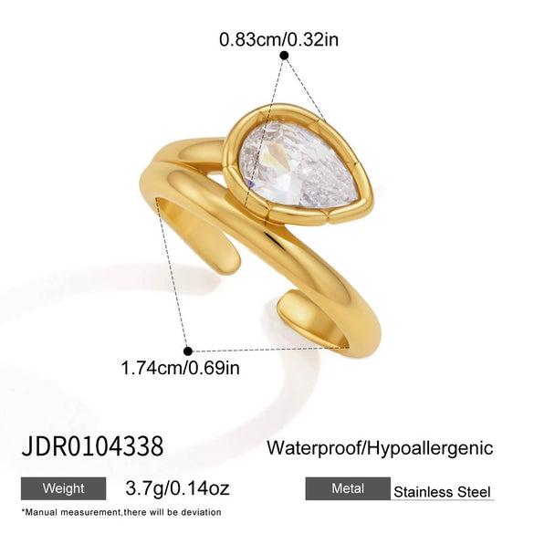 Geometric Stainless Steel Ring For Women With Ribbed Edge Zircon Accent And Pvd Vacuum Gold Plating