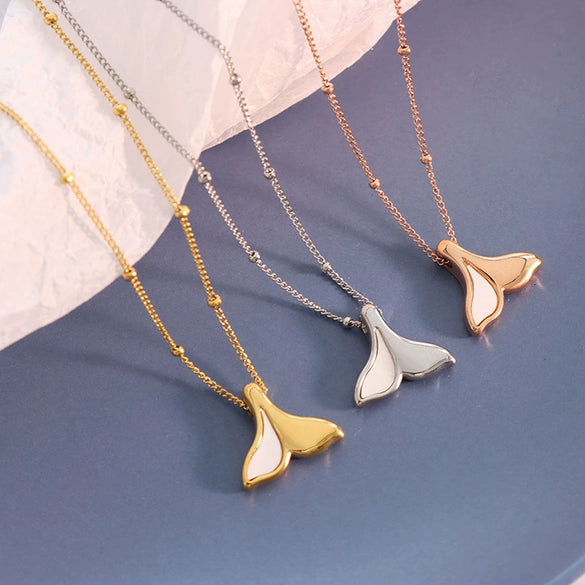 Geometric Titanium Steel Pendant Necklace With White Seashell Inlay Electroplated Fashion Accessories