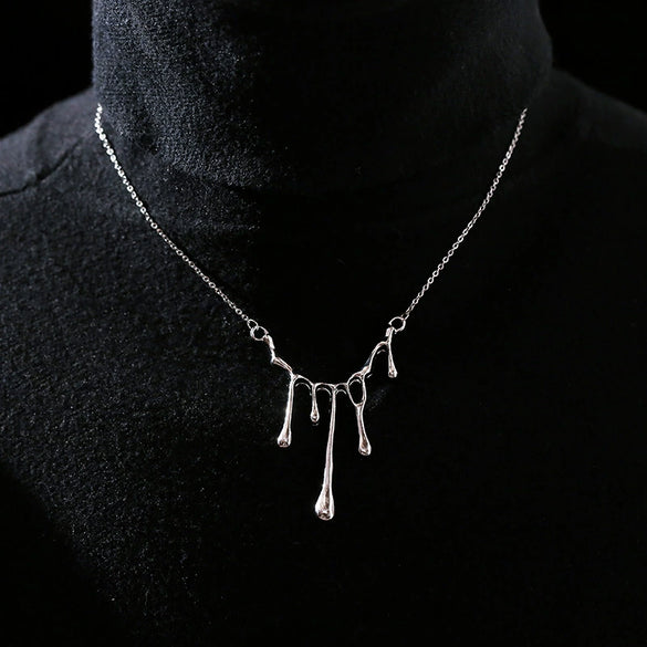 Geometric Water Drop Pendant Alloy Necklace Electroplated Handmade Elegant Light Luxury Clavicle Chain For Women
