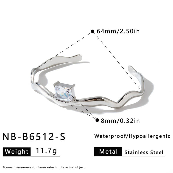 Geometric Water Drop Stainless Steel Bracelet For Women With Zircon Inlay And 18K Gold Vacuum Plated Finish