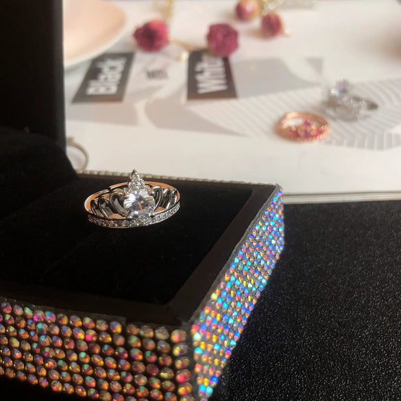 Girls' Heart Shaped Light Luxury Copper Ring With Zircon Inlay And Crown Pattern